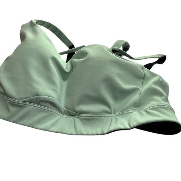 OISELLE Sports Bra Light Mint Green. Size Women's 38D.Double Straps.Padded.